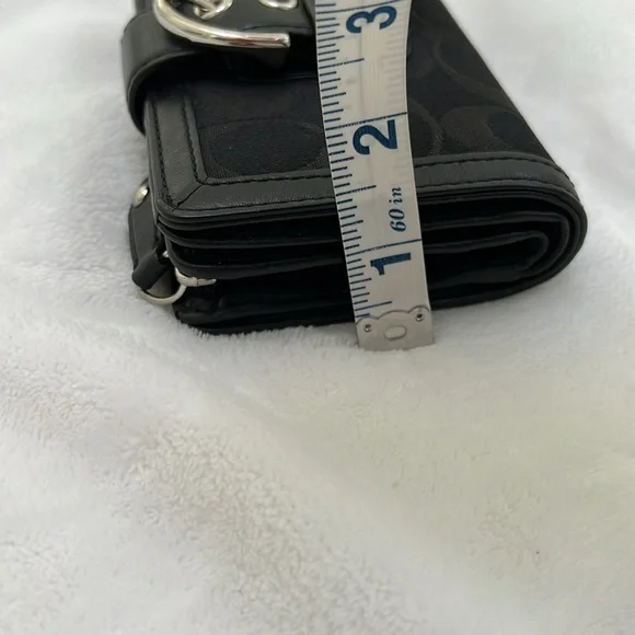 COPY - Vintage Coach Black Wallet with Silver Buckle - Picture 13 of 16